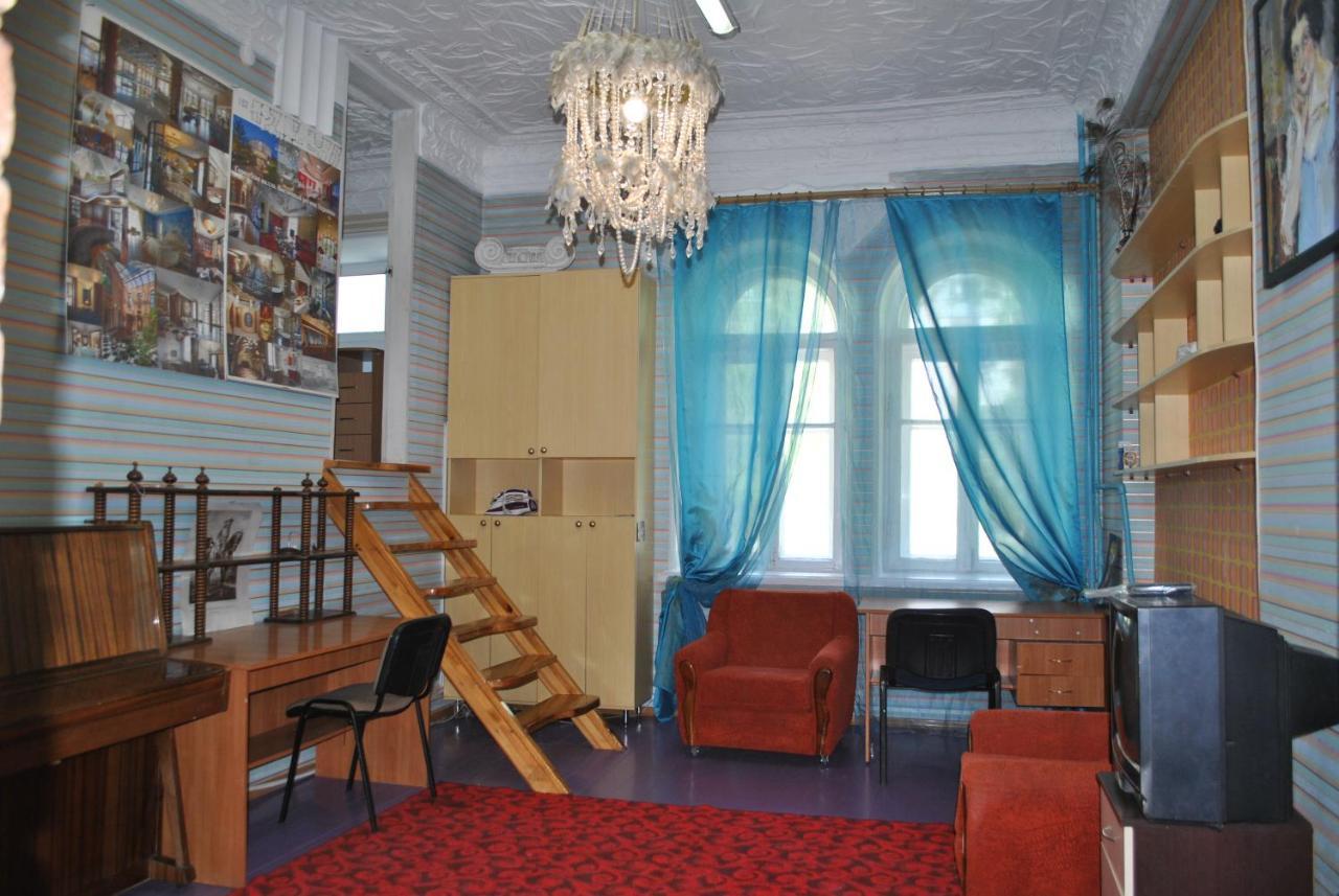 Hotel Calipso Kharkiv Exterior photo